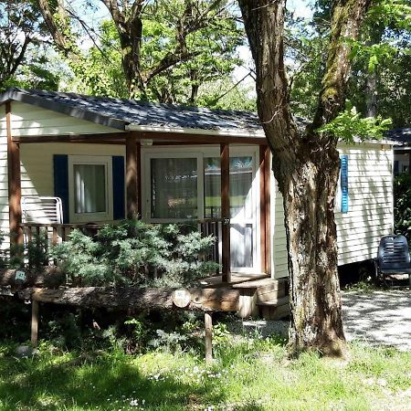 Отель Camping La Boheme Турнон-сюр-Рон Экстерьер фото